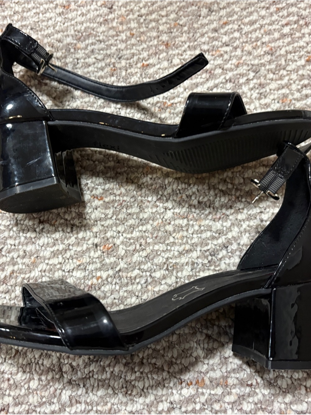 Flexi Black Patent Cross-Strap Ankle-Heel Sandals - Picture 6 of 6